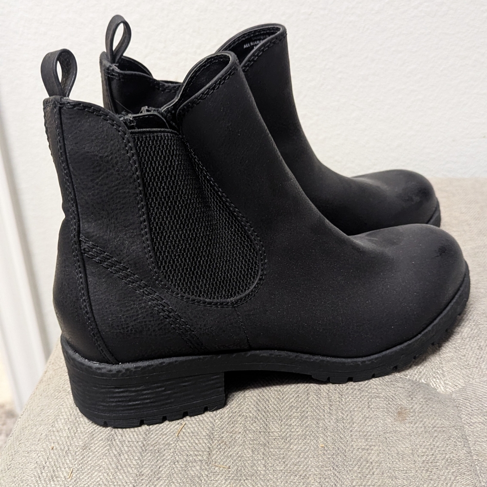 Sleek Black Ankle Boots